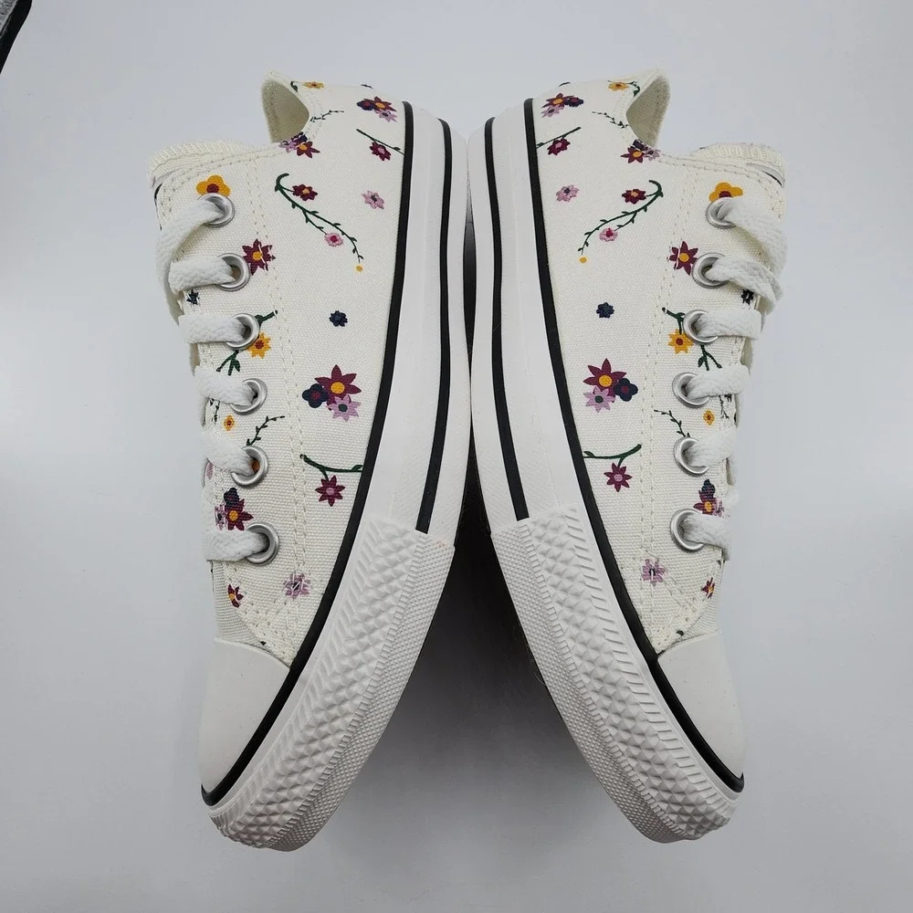 Converse Chuck Taylor All Star Low Shoes Womens 9 Cream Embroidered Floral NEW - Picture 9 of 11